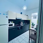 Harbor House Appartement *